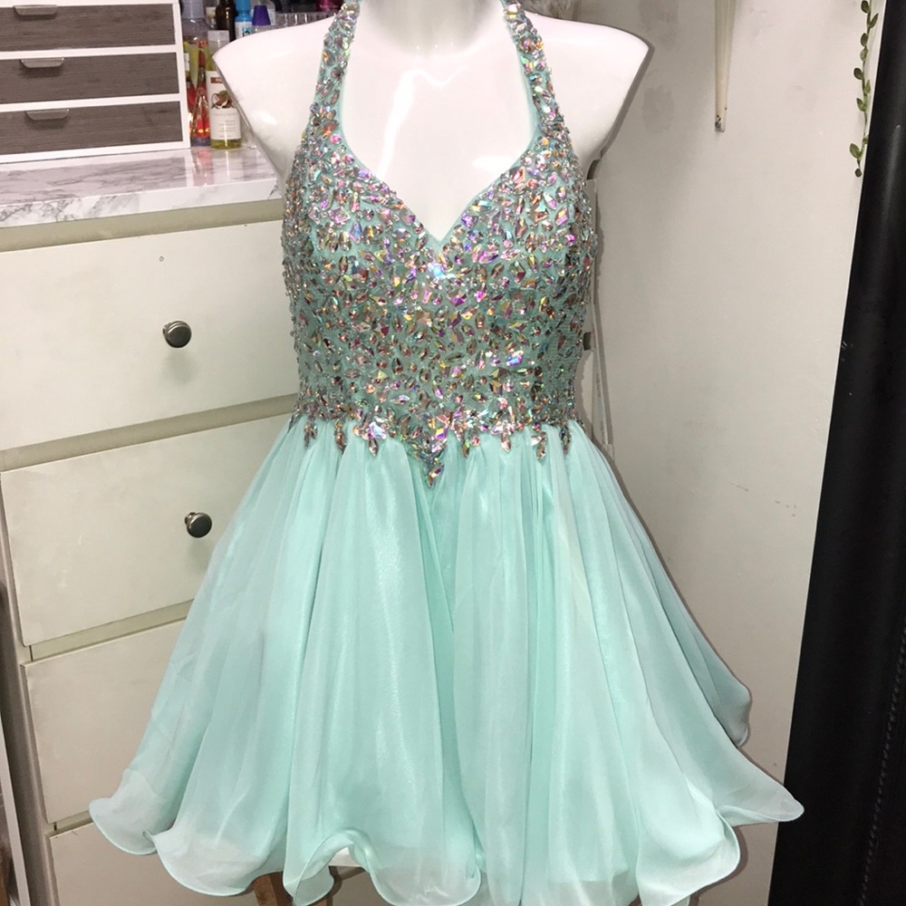 👗GORGEOUS IRIDESCENT GEMSTONE PRINCESS DRESS XL✨